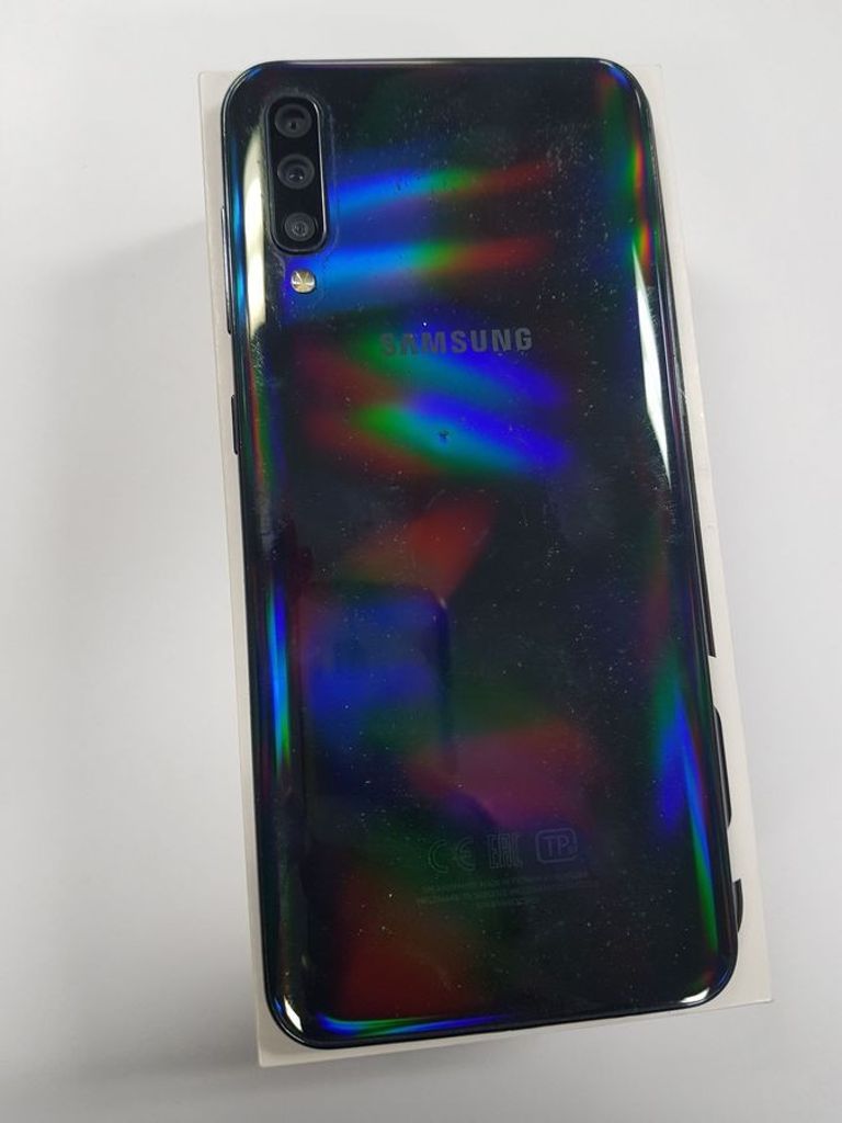 Оголошення Samsung galaxy a50 6/128gb Б/У