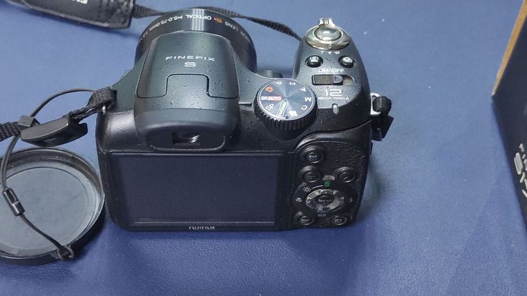 Оголошення Fujifilm finepix s1700 Б/У