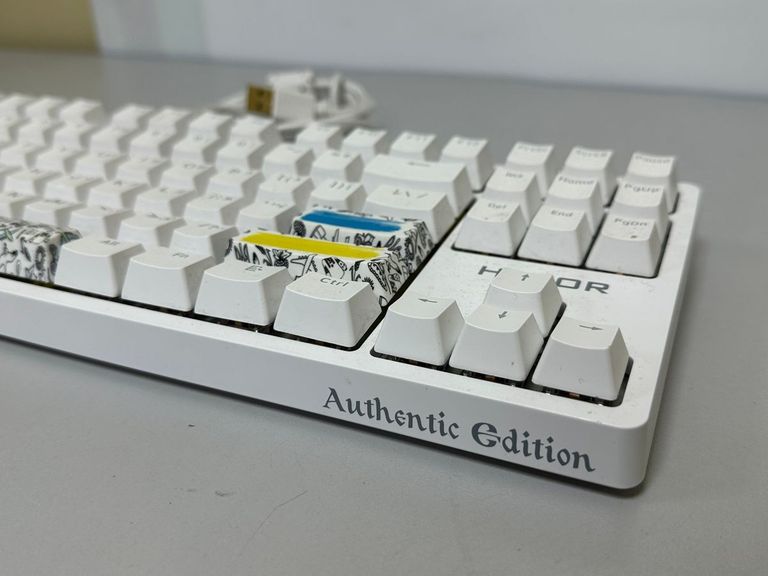 Дешиво Hator rockfall 2 mecha tkl с ломбарда