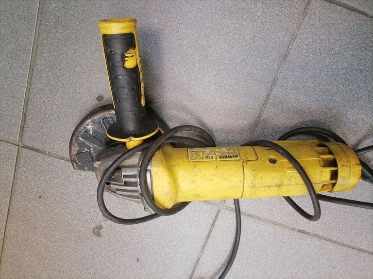 Оголошення Dewalt DWE4215 Б/У
