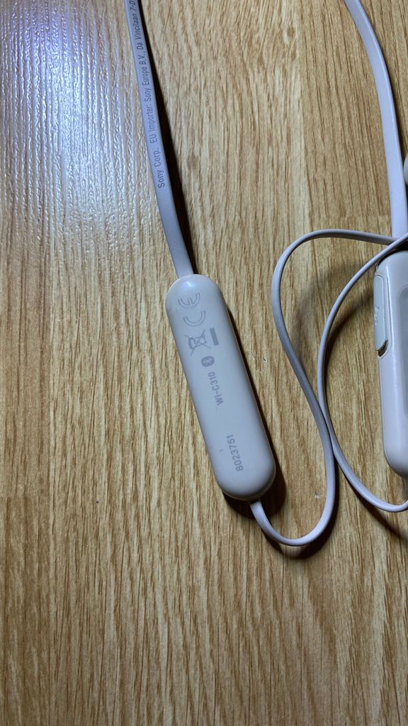 Дешиво Sony wi-c310 с ломбарда