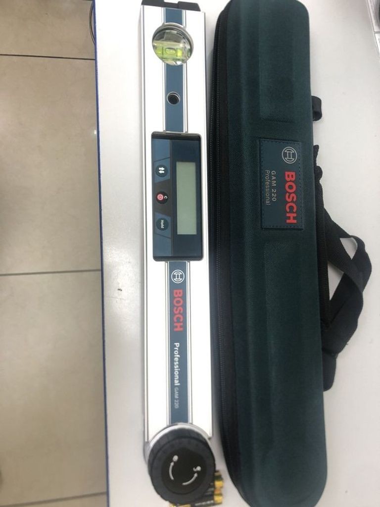 Купить Bosch GAM 220 Professional (0601076500) Б/У