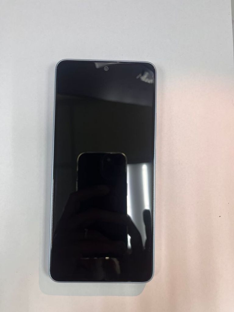 Дешево Xiaomi redmi note 13 5g 6/128gb з ломбарду