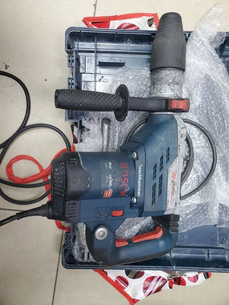 Дешево Bosch gbh 5-40 dce з ломбарду