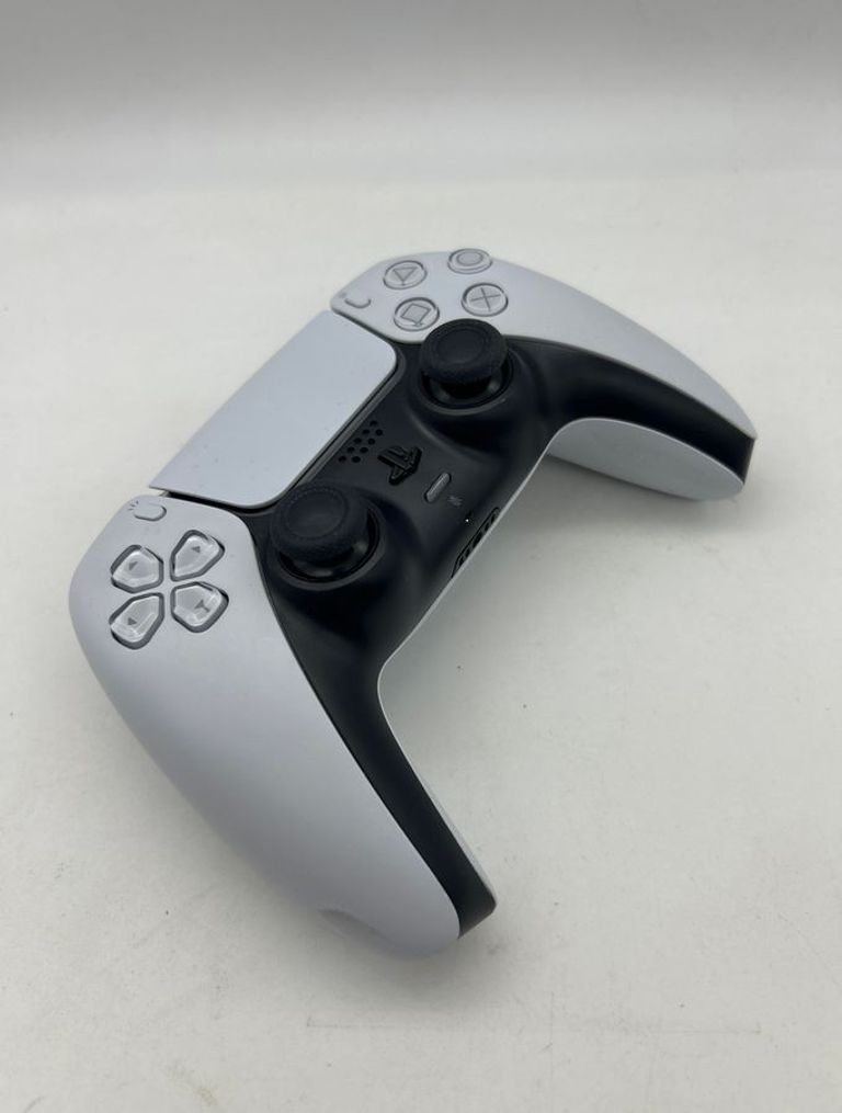 Купити Sony DualSense Black Б/У