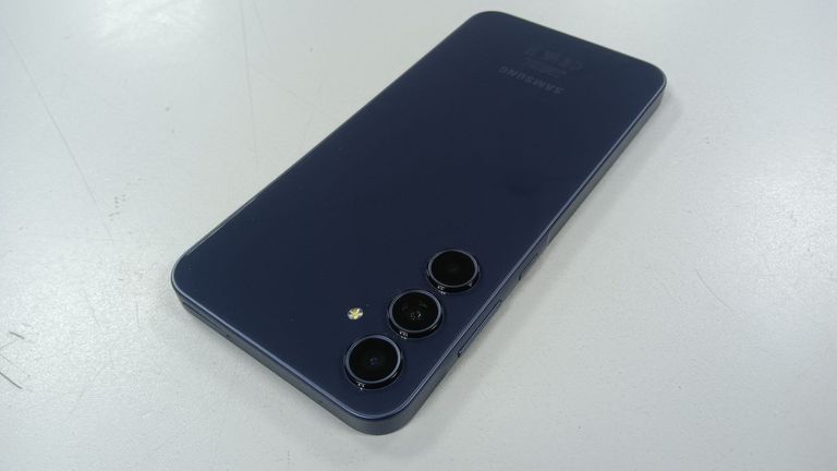 Оголошення Samsung galaxy a35 5g 6/128gb Б/У