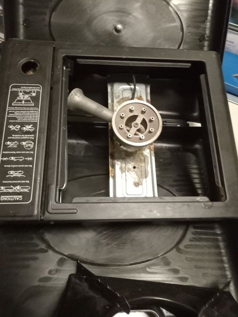 Дешиво Lion без моделі с ломбарда