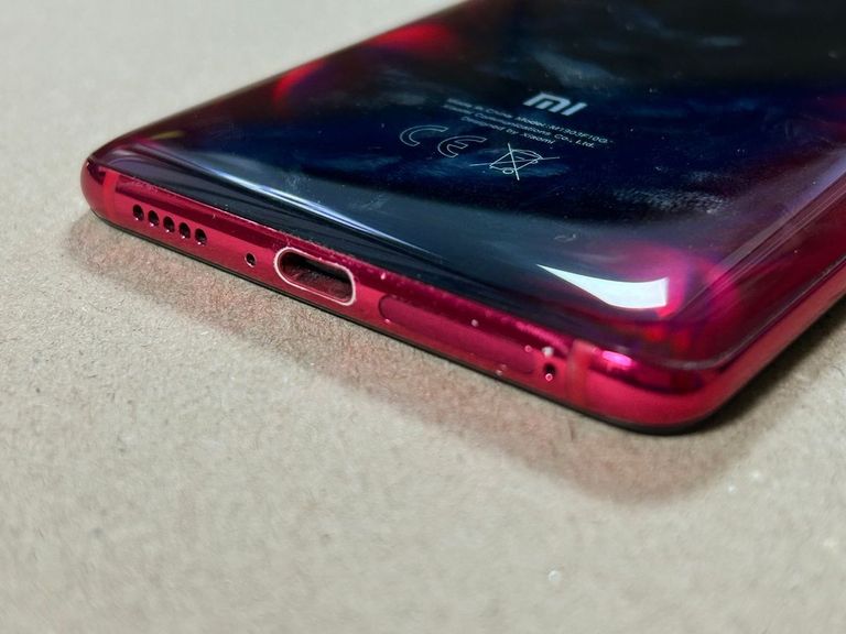 Розпродаж Xiaomi Mi 9T 6/128GB Blue, продавець Техноскарб