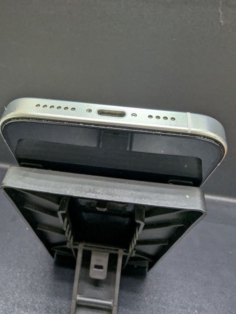 Apple iphone 16 pro max 256gb Код:01-200908207. Зображення 7