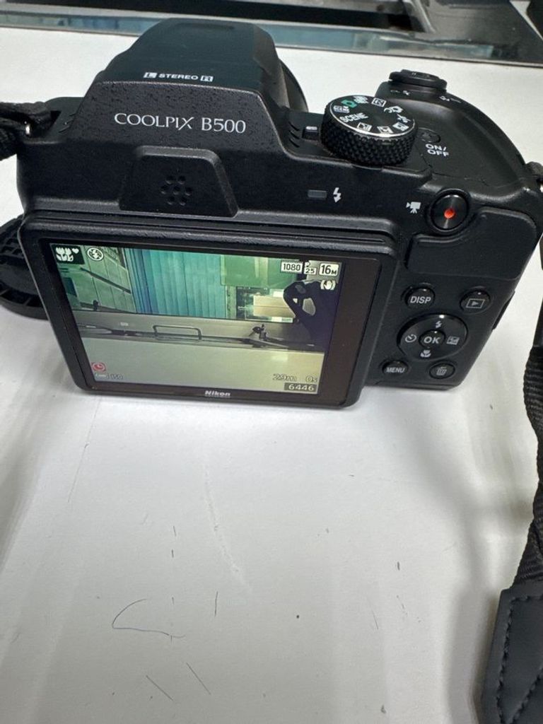 Купить Nikon Coolpix B500 Black Б/У