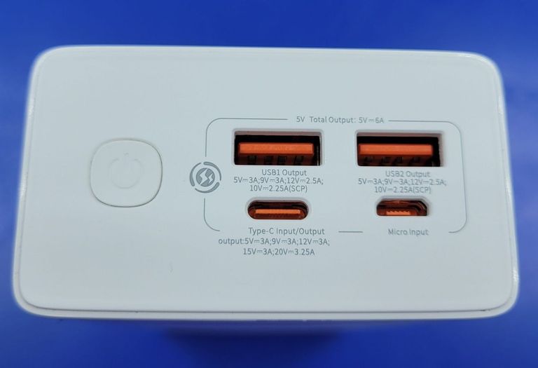 Дешево Baseus 30000 з ломбарду