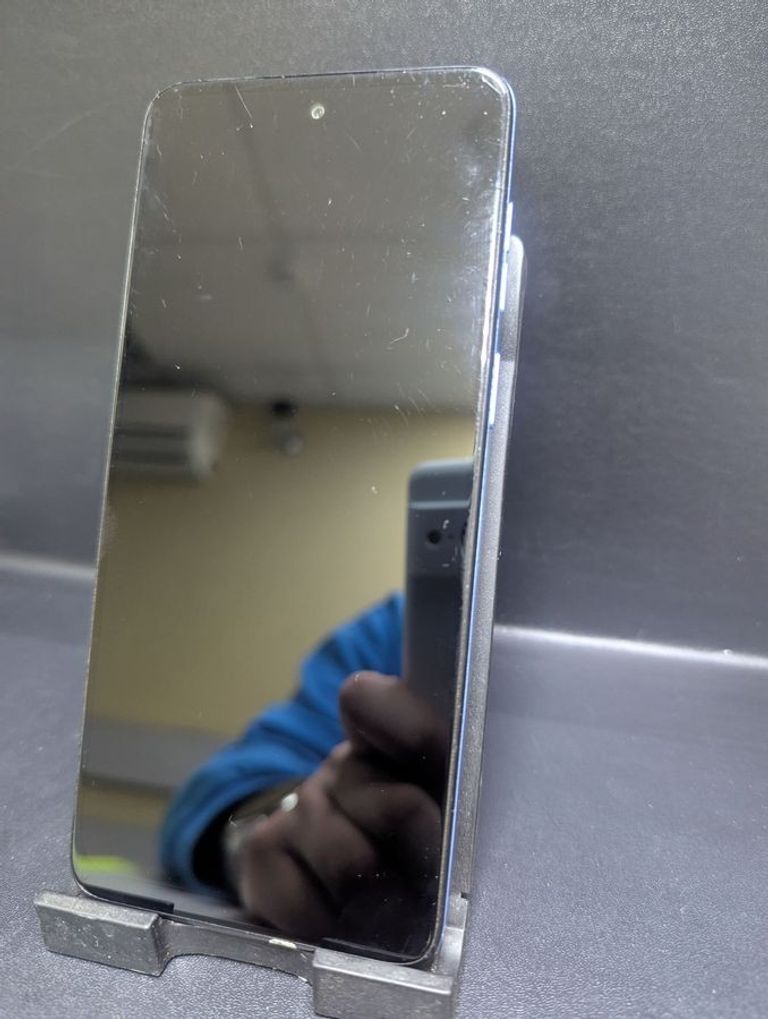 Дешево Motorola g14 4/128gb з ломбарду