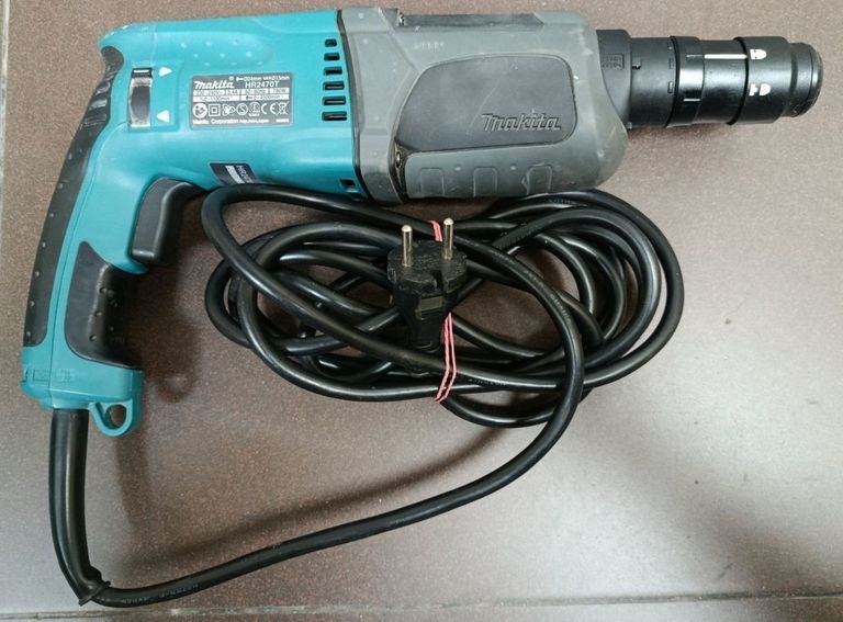 Купить Makita HR2470T Б/У