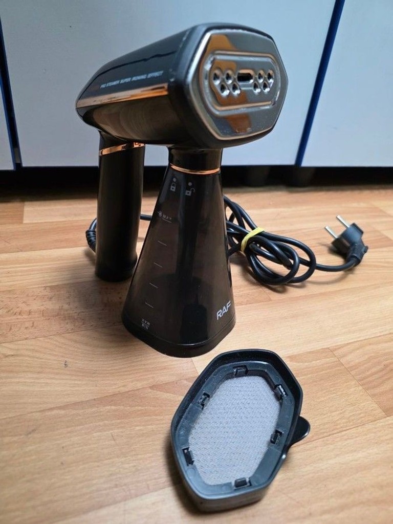 Дешиво Raf r.1272 с ломбарда