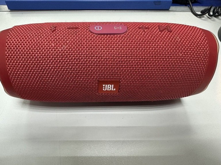 Купить Jbl charge 3 Б/У