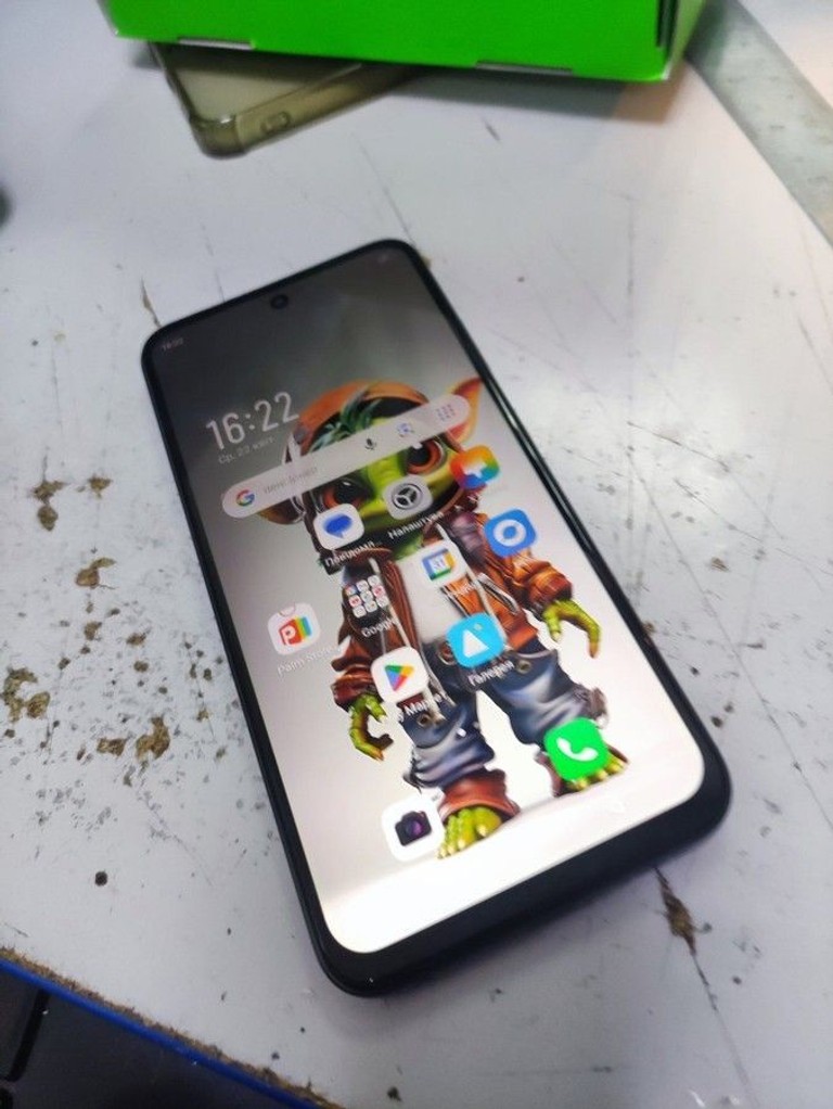 Купити Infinix smart 9 3/64gb Б/У