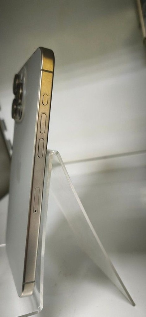 Apple iphone 15 pro max 256gb Код:01-200932554. Зображення 8