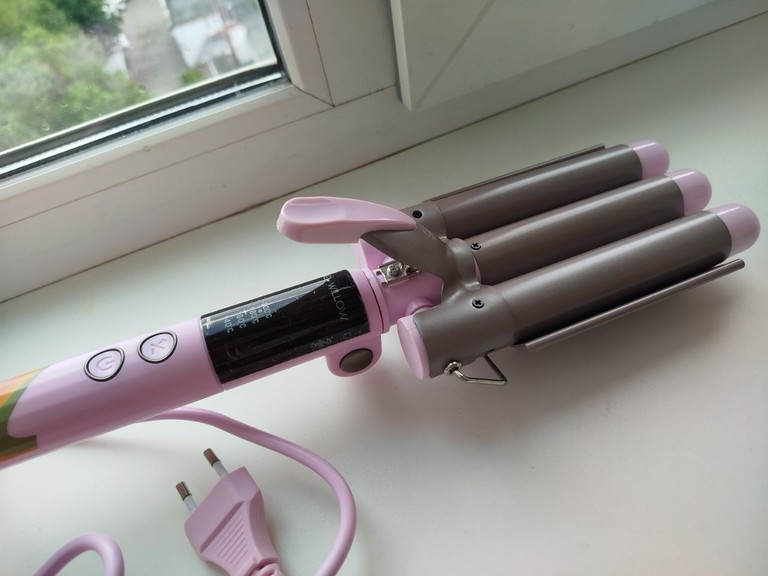 Luxe + Willow Ripple Triple Barrel Waver Код:null. Зображення 7