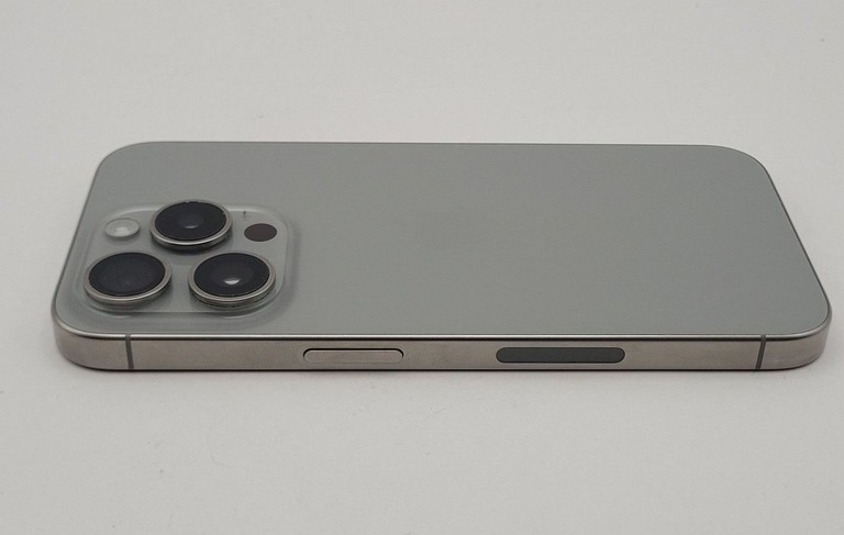 Apple iphone 15 pro 128gb esim Код:01-200960744. Изображение 6