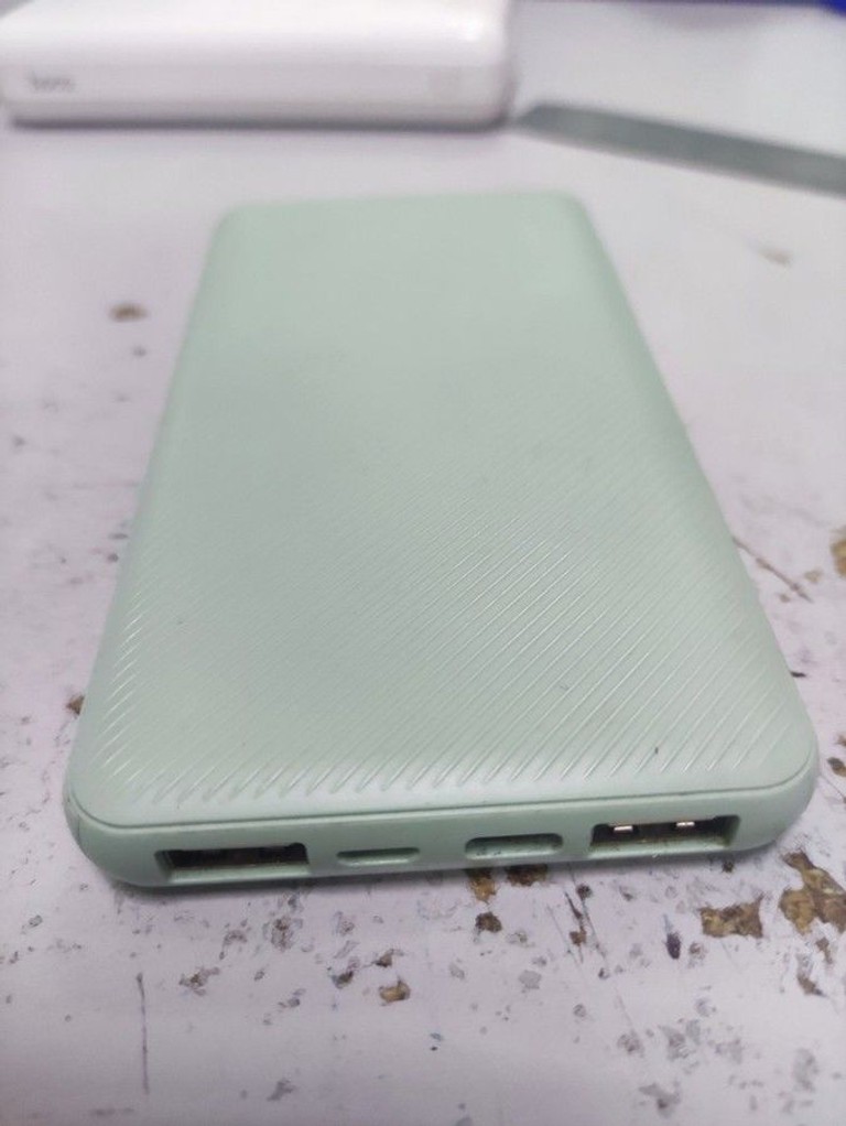 Дешиво Trust 10000mah с ломбарда