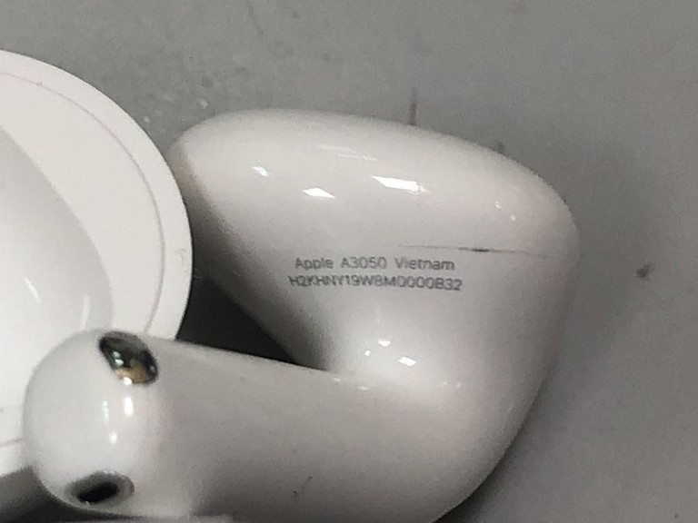 Оголошення Apple airpods 4 Б/У