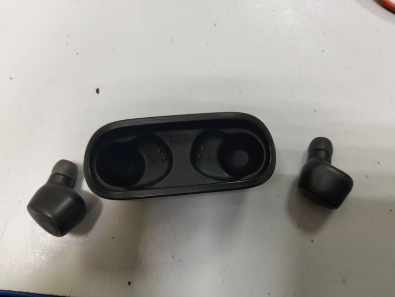 Оголошення Jbl wave 100 tws Б/У