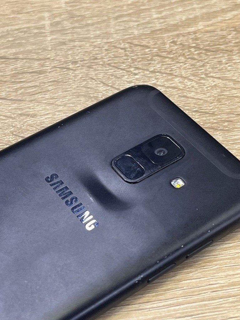 Купить Samsung sm-a600fn galaxy a6 duos Б/У