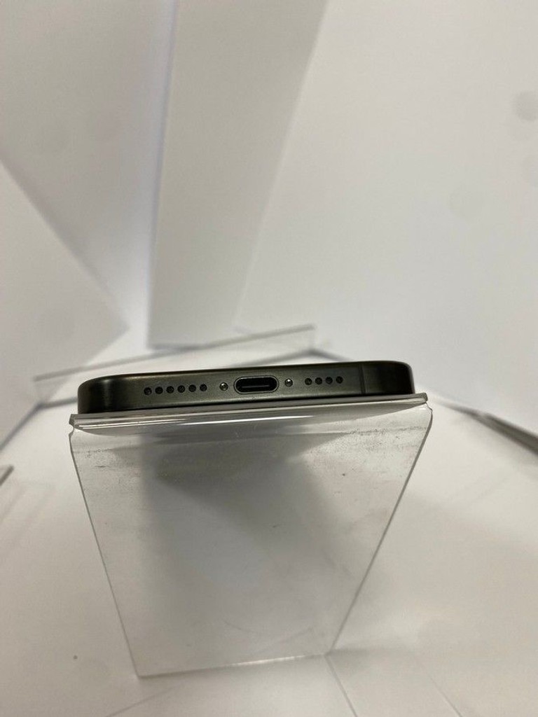Apple iphone 15 pro max 256gb Код:01-200983002. Изображение 6
