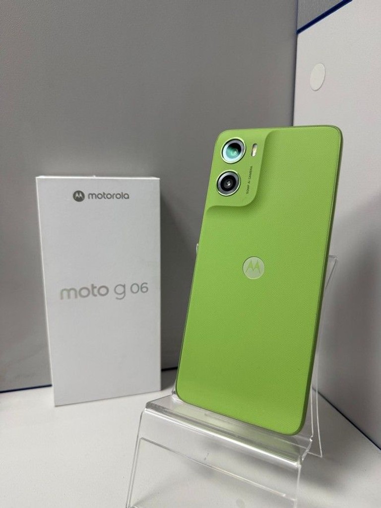 Дешево Motorola moto g06 4g 4/256gb з ломбарду
