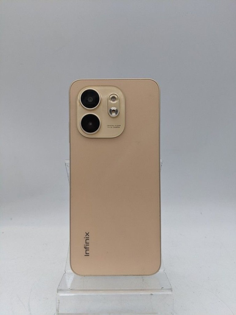 Дешево Infinix smart 9 4/128gb з ломбарду