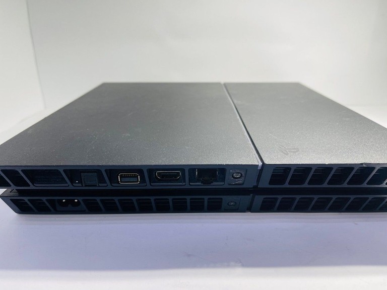 Дешиво Sony playstation 4 1tb с ломбарда