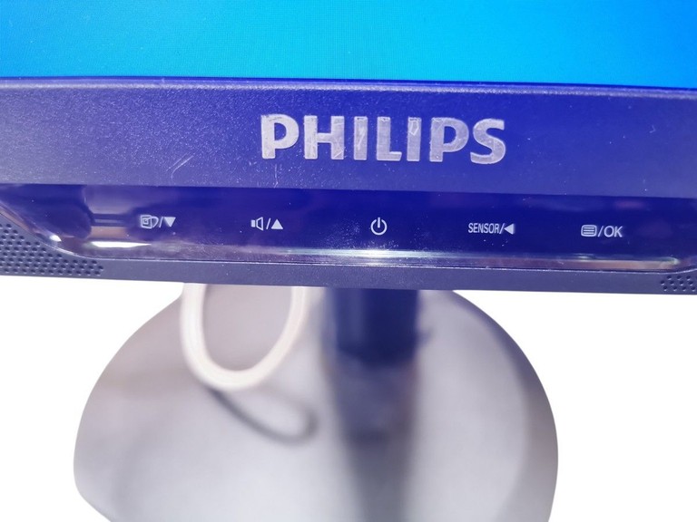 Объявление Philips 221b3l 1920×1080 REF Б/У