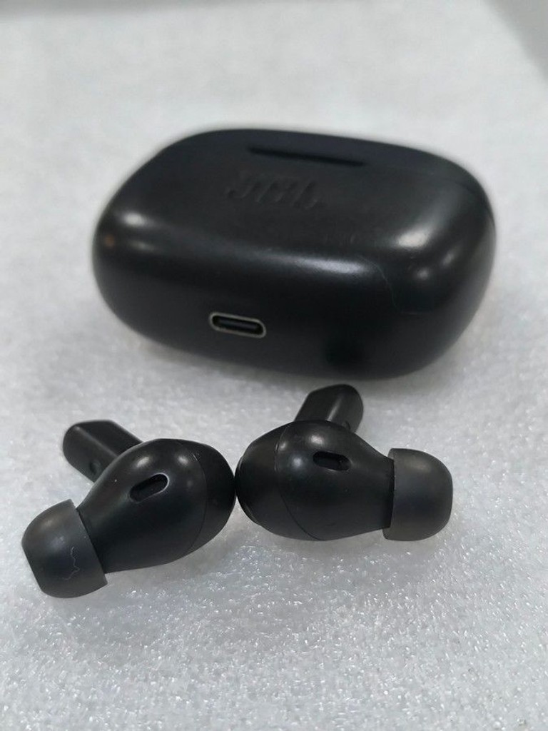 Дешиво Jbl wave beam с ломбарда