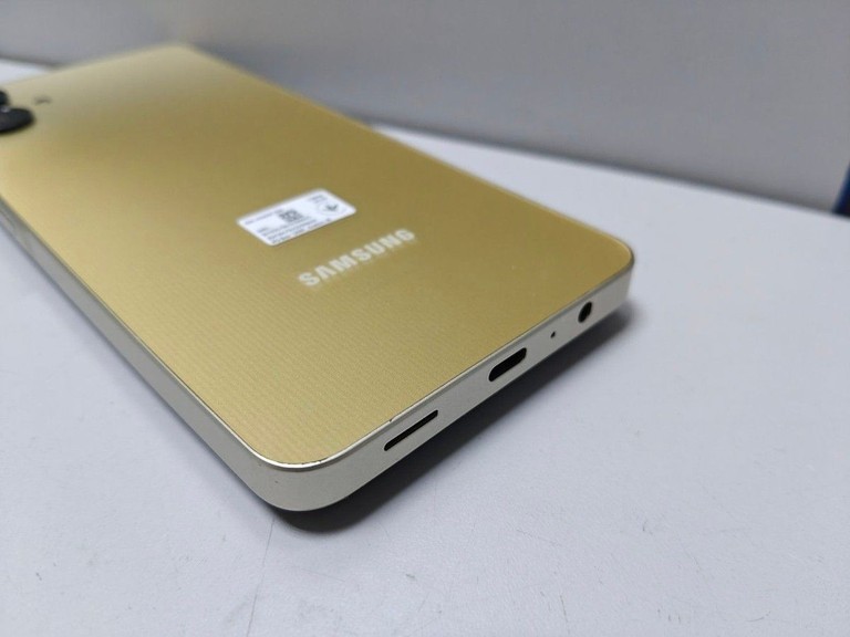 Samsung galaxy a06 4/128gb Код:01-201033741. Изображение 8
