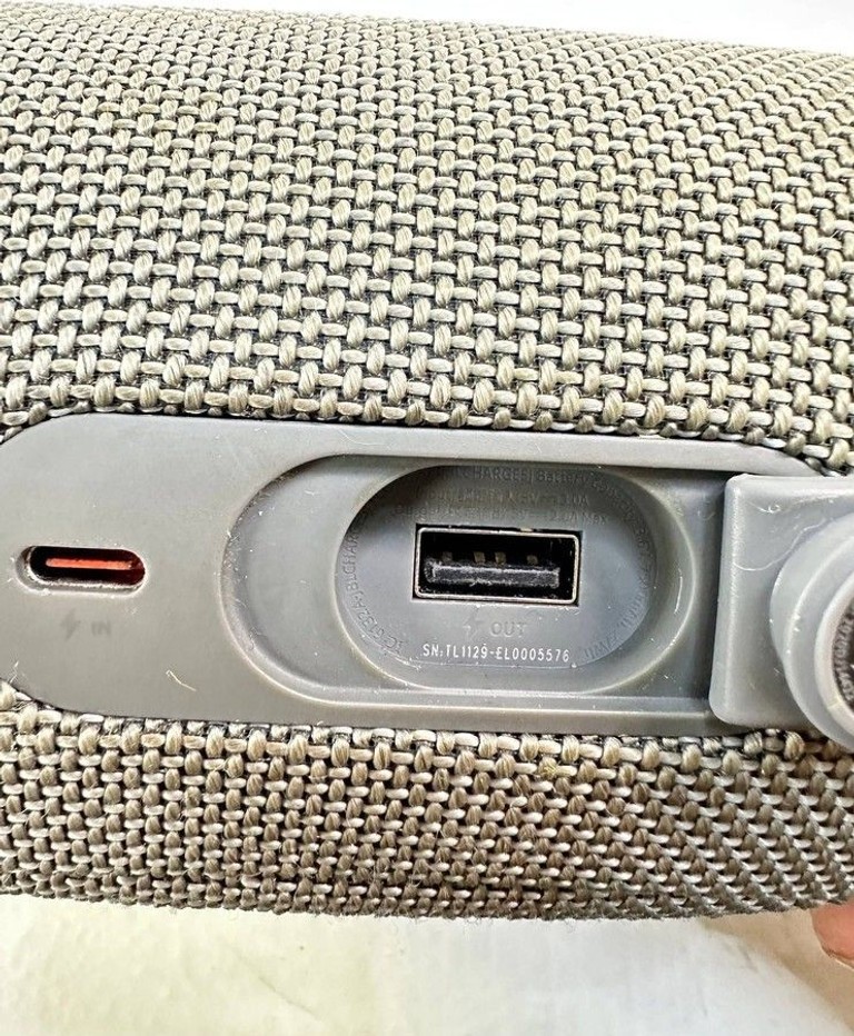 Jbl charge 5 Код:01-201038844. Зображення 9