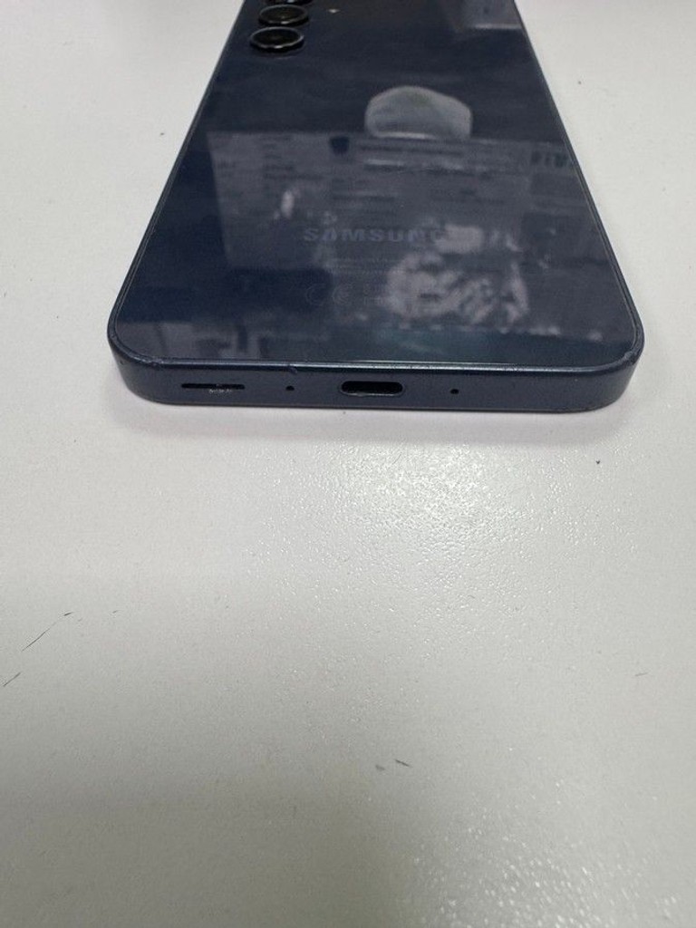 Оголошення Samsung galaxy a35 5g 8/256gb Б/У