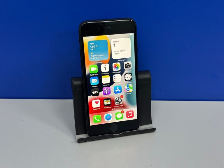 Купити Apple iphone 7 32gb Б/У