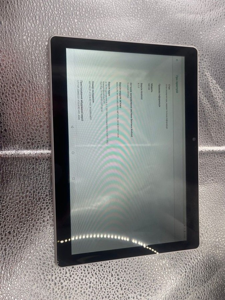 Дешево Bravis nb108 16gb 3g з ломбарду
