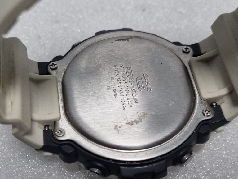 Дешево Casio ae-1500wh з ломбарду