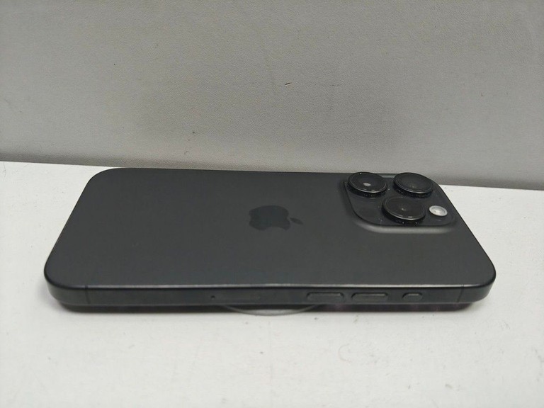 Apple iphone 15 pro 256gb Код:01-201072835. Зображення 11