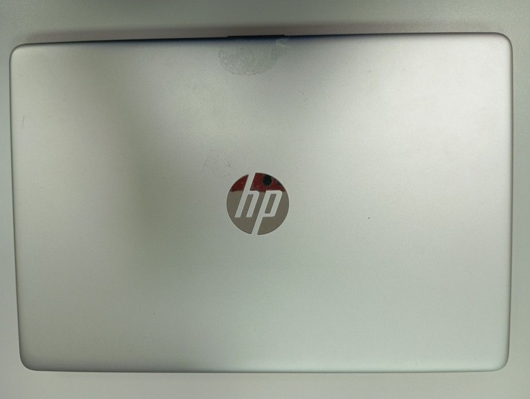 Купити Hp 15/ryzen 5 5500u ddr4/16gb ddr4/hdd *відсутній/ssd 256 gb/*інтегрована Б/У
