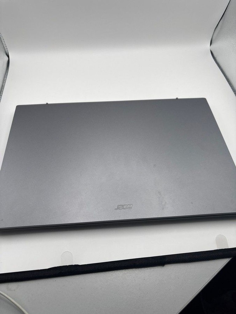 Объявление Acer 15/core i3-1215u ddr5/12gb ddr5/hdd *відсутній/ssd 512 gb/*інтегрована Б/У