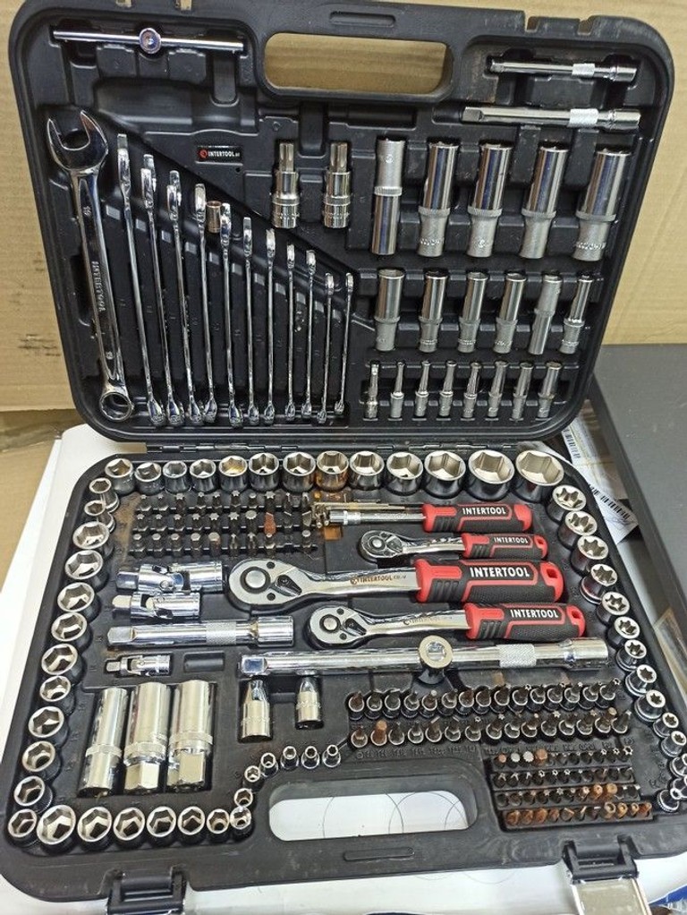 Дешево Intertool ET-8219 з ломбарду