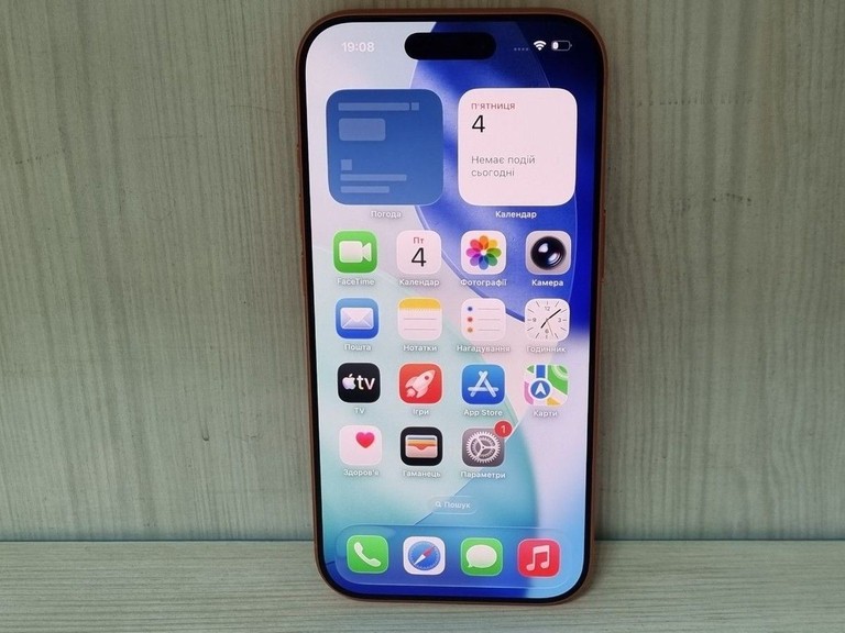 Дешево Apple iPhone 17 Pro 256GB Deep Blue (MG8J4) з ломбарду