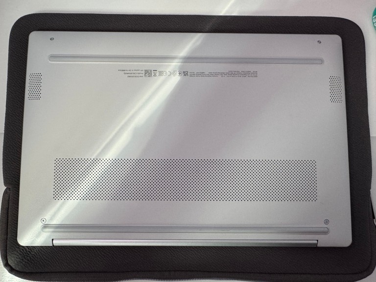 Hp 14-ep0012ua Ceramic White (833G8EA) Код:null. Зображення 6
