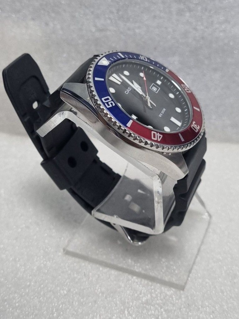 Дешево Casio mdv-107 з ломбарду