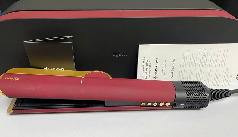 Купити Dyson Airstrait HT01 Red Velvet/Gold EU (596931-01) Б/У