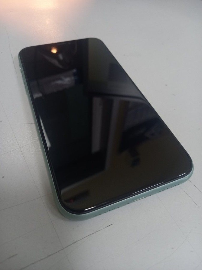 Розпродаж Apple iphone 11 64gb, продавець Техноскарб