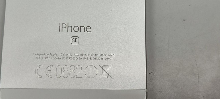 Apple iphone se 1 32gb Код:01-201140073. Зображення 7
