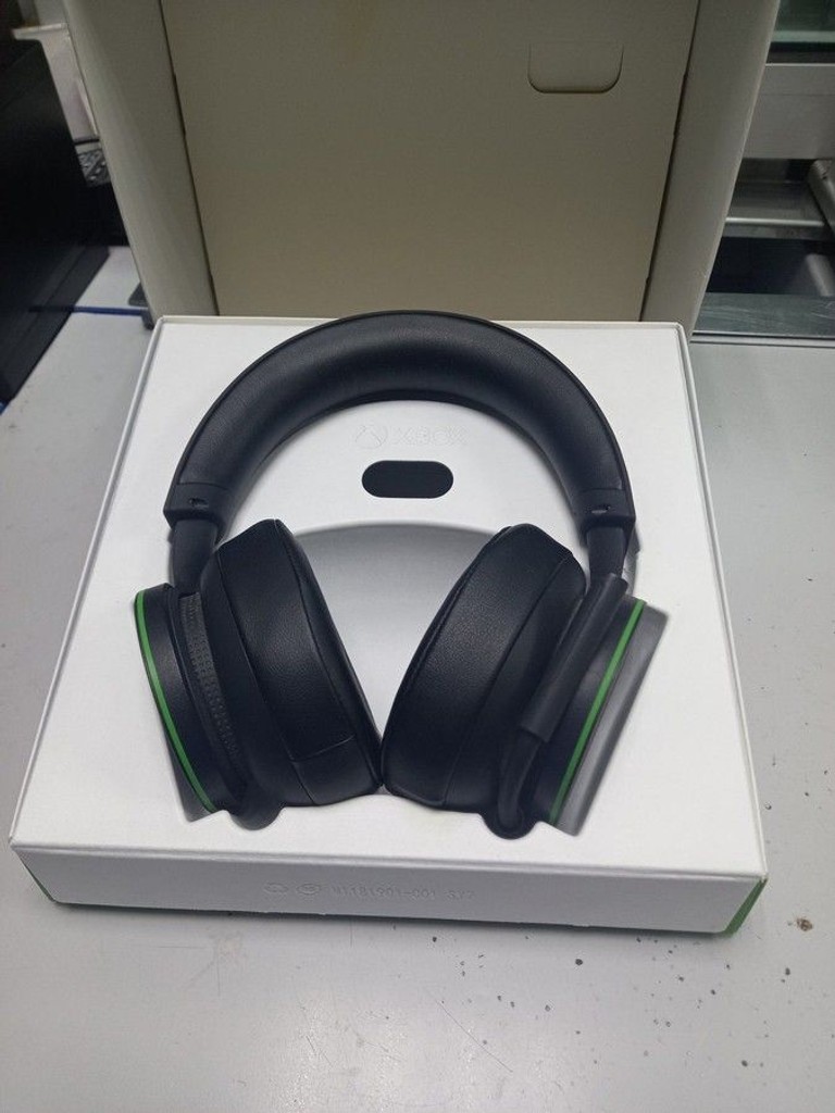 Купити Microsoft xbox wireless headset Б/У